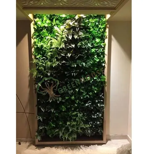 Greenwall-Artificial